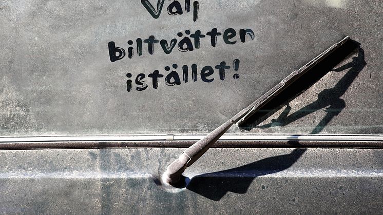 Tvätta bilen miljöklokt – välj biltvätten istället