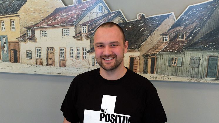 –Hvorfor er en medisin som omtrent ikke har vært brukt før, plutselig akseptabel nå, bare fordi den er billig, spør Hansen litt hoderystende. (Foto: Arne Walderhaug)
