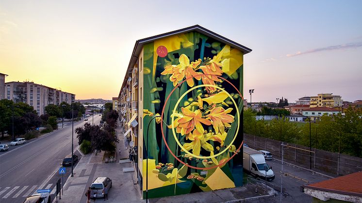 Fabio Petani "Methylacetophenone & Crocosmia aurea" (2022), Pescara, Italia. Kuva: Fabio Petani