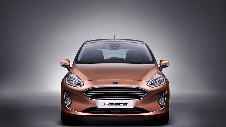 FORD_FIESTA_TITANIUM_FRONT