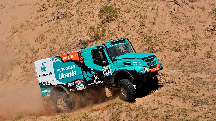 Iveco and De Rooy are consolidating their lead in the Dakar Rally 