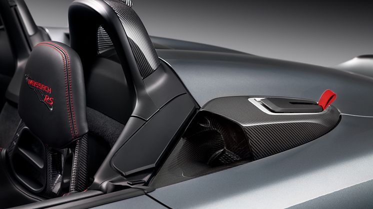 RG0007_718_Spyder_exterior__Lufteinlass