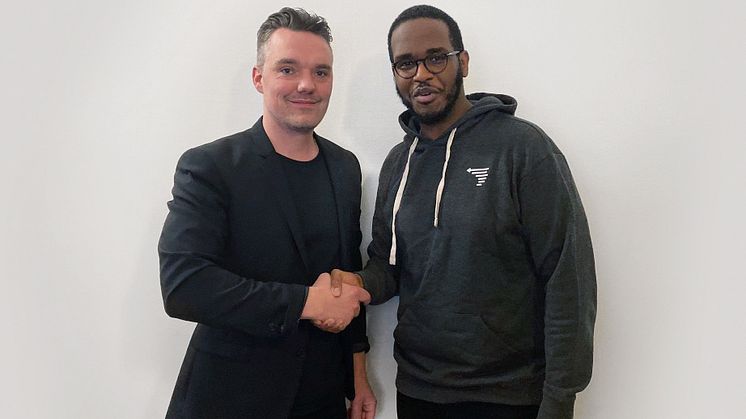 Fredrik Andersson, vice vd för Envirozone, och Haider Abdo, vd för Returnado, presenterar bolagens nya samarbete.