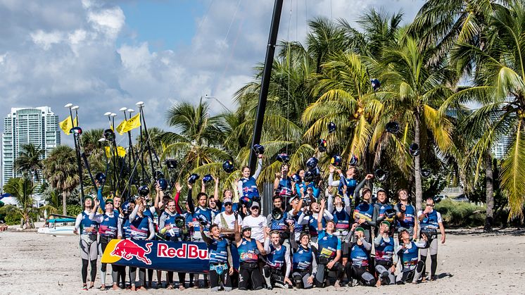 Hi-res image - YANMAR - YANMAR stepped up its support for the Red Bull Foiling Generation World Finals in November in Miami, Florida, this year – a global high-performance hydrofoil racing tournament for 16 to 20 year olds