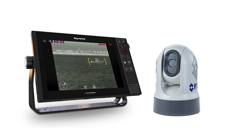 Axiom Pro 12-inch display with ClearCruise™