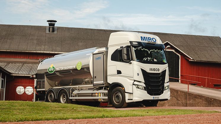 Bild 5 - IVECO S-Way LNG.jpg