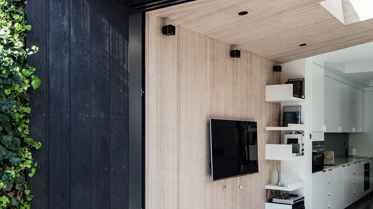 Kebony Fassade im Shou Sugi Ban-Stil