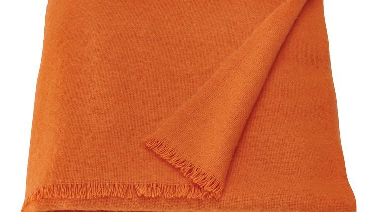 STOCKHOLM 2025 plaid 150x200 orange 450 DKK.jpg