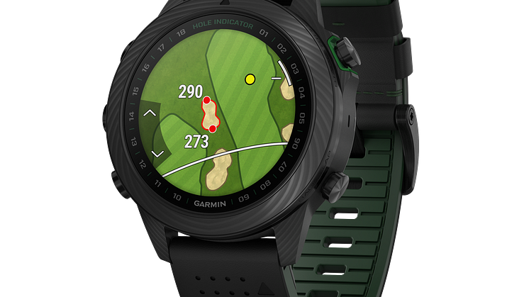 010-02722-21_02_Marq2Carbon_HR_3000_marq2_carbon_golfer_hazard_view