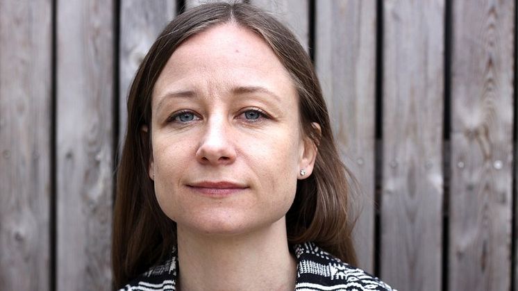 Rebecka Cowen Forssell disputerar i urbana studier vid Malmö universitet med en avhandling om nätmobbning i arbetslivet.