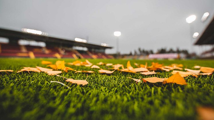 Rekommendationer: Så sparar fotbollen energi