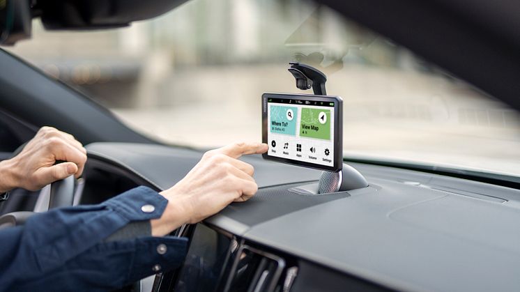 Garmin DriveCam76_Lifestyle_3