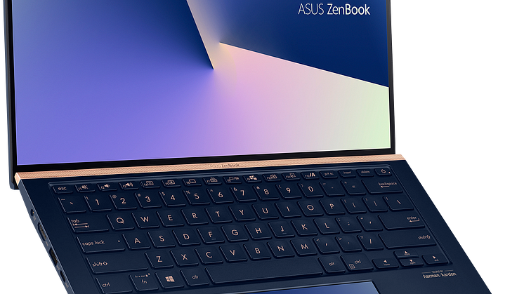 ZenBook 14_UX434_NanoEdge display_Revolutionary ScreenPad