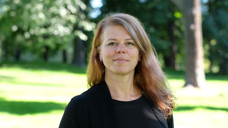 Anne-Grethe Henriksen, markeds- og kommunikasjonssjef i Miljømerking Norge, vil gjerne ha mange innspill på forslagene til kriterier for svanemerkede investeringsfond.  