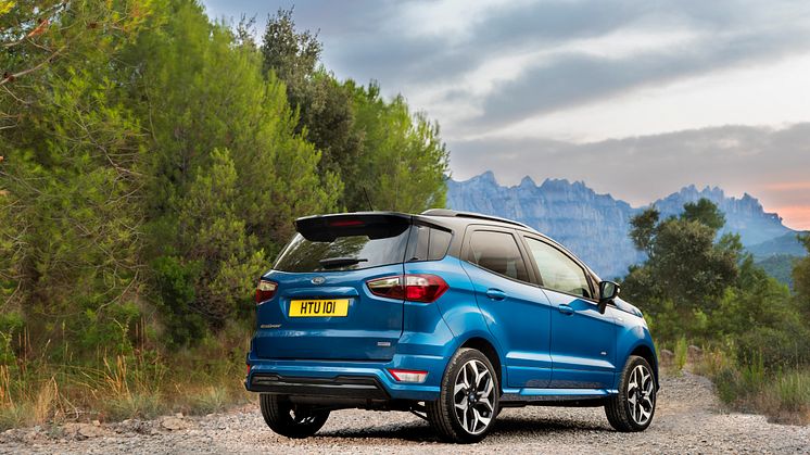 FORD_2017_EcoSport_11
