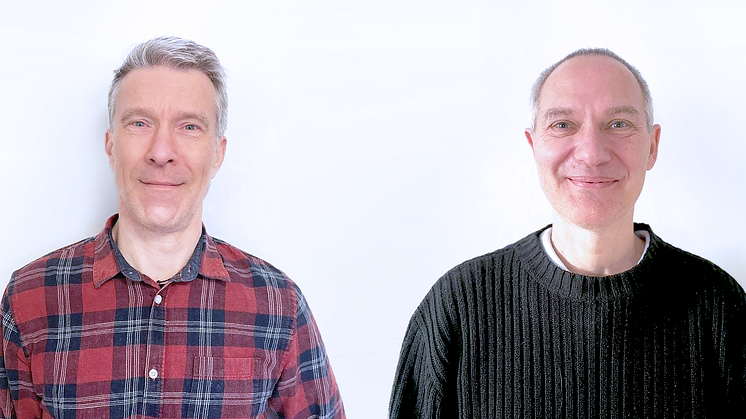 Sjuksköterskan Anders Nordberg och läkaren Laszlo Kadar öppnar en ny barnläkarmottagning i Skövde.