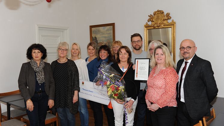 Elevhälsan på Vivallaskolan och Lundbyskolan tilldelades Örebro kommuns Jämställdhetspris 2015. Foto: Örebro kommun
