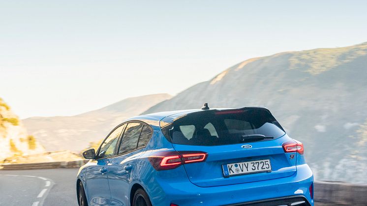 2024_FORD_FOCUS-ST_29.jpg