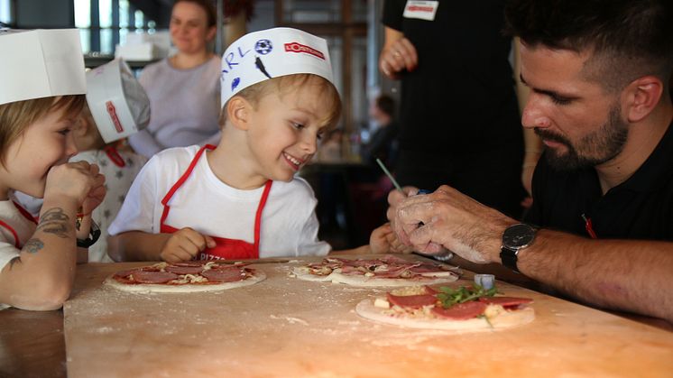 L'Osteria startet gemeinsam mit kinderherzen - Fördergemeinschaft Deutscher Kinderherzzentren e.V. zwei deutschlandweite Spenden-Aktionen