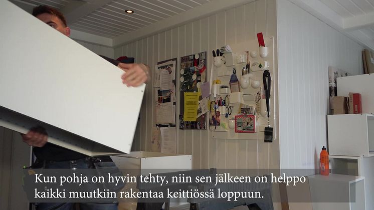 Miten Click-keittiörungot kootaan? 