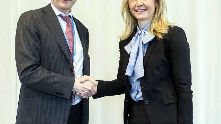 Mikael Ericson, VD Intrum & Karin Schreil, VD Fujitsu Sverige