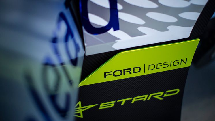 Ford Pro Electric SuperVan 2022 (26)