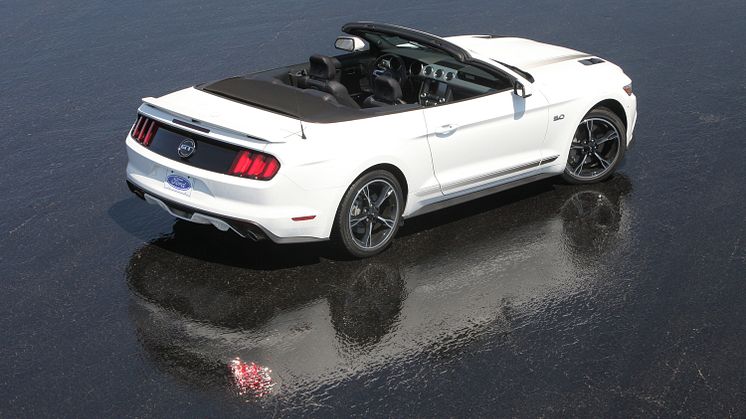 2016-Gen6-FordCaliforniaSpecialMustang.jpg