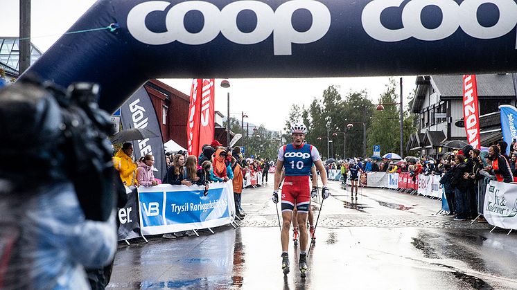 Pål Trøan Aune ble vinner av årets Coop Trysil Rulleskisprint. Foto: Andreas Fausko/Trysil