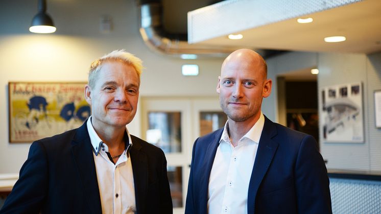 Fr v: Petter Viklund - Head of Fleet and Machinery NCC,  Pär Hugozon - Affärsenhets- och affärsområdeschef KGK.