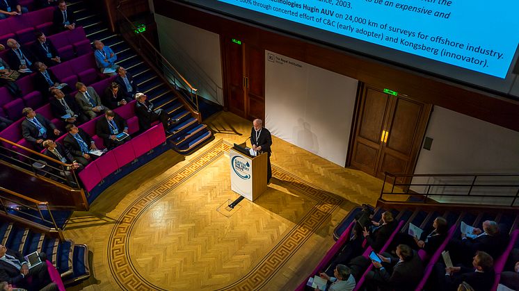 Hi-res image - OINA - Gwyn Griffiths addresses the Catch the Next Wave audience