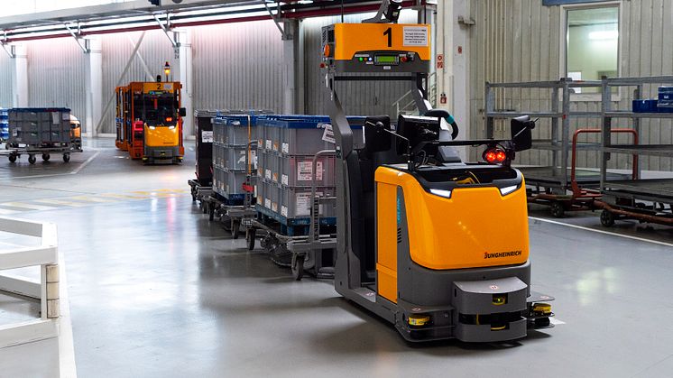 Jungheinrich automatiserar motorproduktionen för Audi i Ungern.