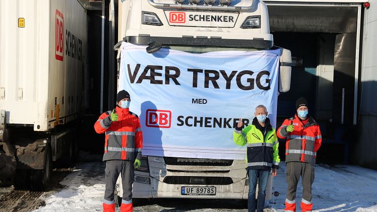 2 år bak maske på jobb – sjåførene har levert!