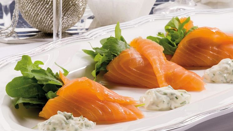 envueltos-de-salmon-noruego-ahumado