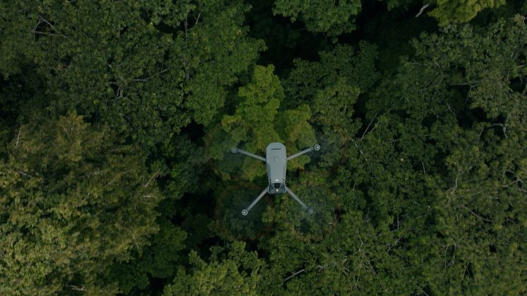 230330-P-DJI-ChikiTomDrone-LukasDuernegger