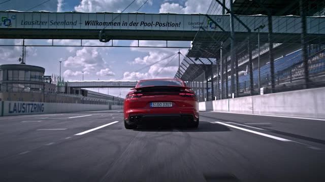 Porsche Panamera GTS