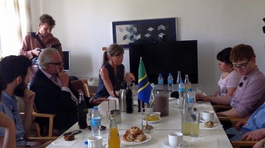 Come Together ambassadörerna på svenska ambassaden i Tanzania
