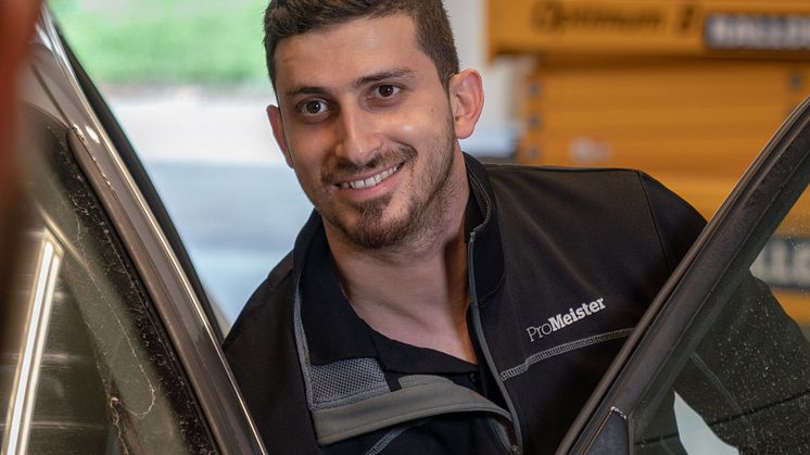Mekonomens fordonstekniker Mohanad Mahmood har möjlighet att vinna titeln Årets fordonstekniker på Motorgalan.