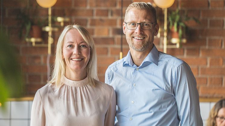 -I am incredibly grateful for the trust that the Löfberg family has showed me throughout the years. Löfbergs will always have a special place in my heart, says Lars Appelqvist. Here with Kathrine Löfberg.