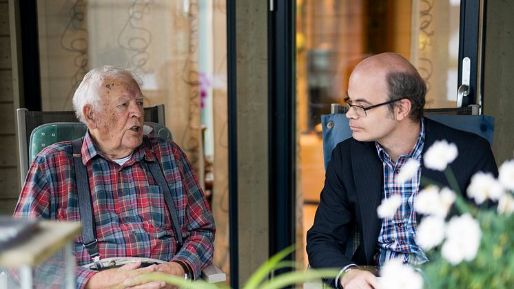 Boken om Thorbjørn Berntsen skal være en lettlest og forhåpentligvis samtidig lærerik portrett- og intervjubok, skriver Hans Olav Lahum i bokens forord (Foto: Maria Kleppe Vihovde)