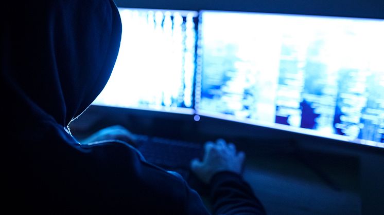 Vi får inte stirra oss blinda på våldsbrotten