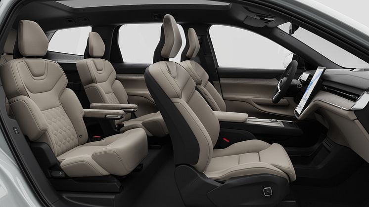 317305_Volvo_EX90_-_version_6_places.jpg