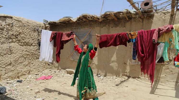 Afghanistan har ställts inför flera prövningar under det senaste året. Torka, hunger och en allvarlig ekonomisk kris är bland utmaningarna som Afghanistans folk står inför. De flesta familjer har väldigt lite pengar och har inte råd med mat.