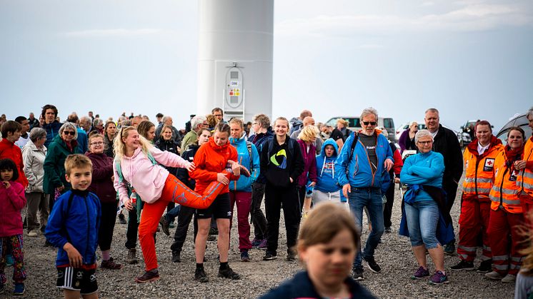 Rundt 400 samlet til åpningsfest i Roan vindpark