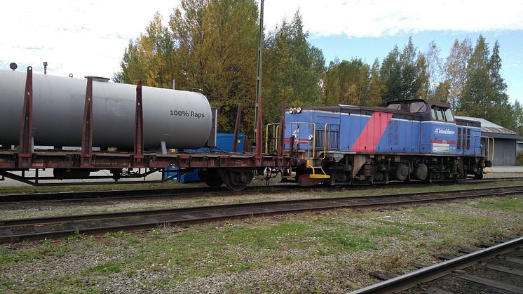 Inlandsbanans T44 lok 273 körs på 100 % förnyelsebart bränsle