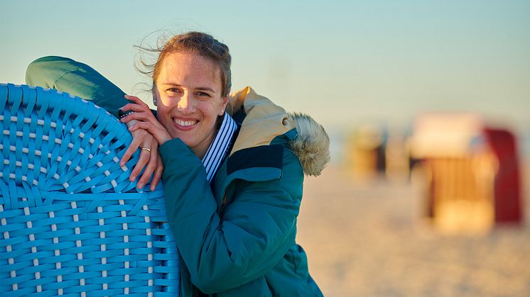 Die Allgemeinärztin Dr. Marie Rauschel hat sich für eine Praxis im Land des Friesentees und der Leuchttürme entschieden. (Bild: Tom Peschel)