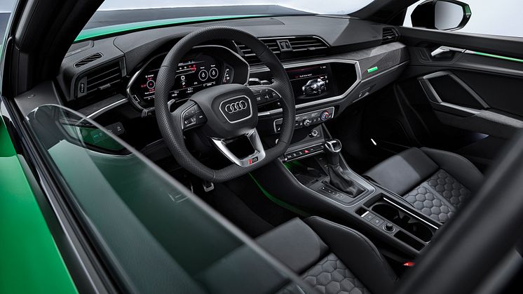 Audi RS Q3 Sportback (kyalamigrøn)