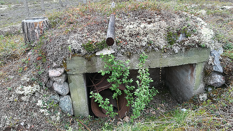 Ammunitionsförråd för pansarvärnspjäser. Foto: Britt-Marie Hägerman. 