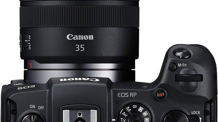 EOS RP med RF35mm F1.8 MACRO IS STM
