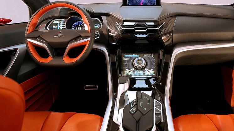 GMS 2015 XR-PHEV II ladbar hybrid