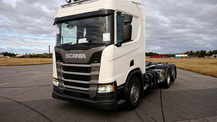 Lastbilen av typen Scania R 410 B6x2*4NB